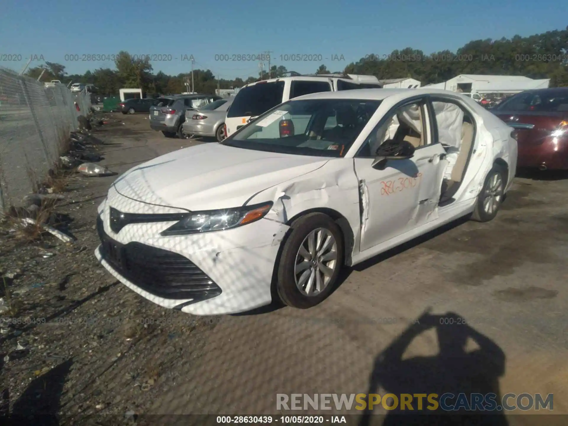 2 Photograph of a damaged car 4T1B11HK0KU187412 TOYOTA CAMRY 2019