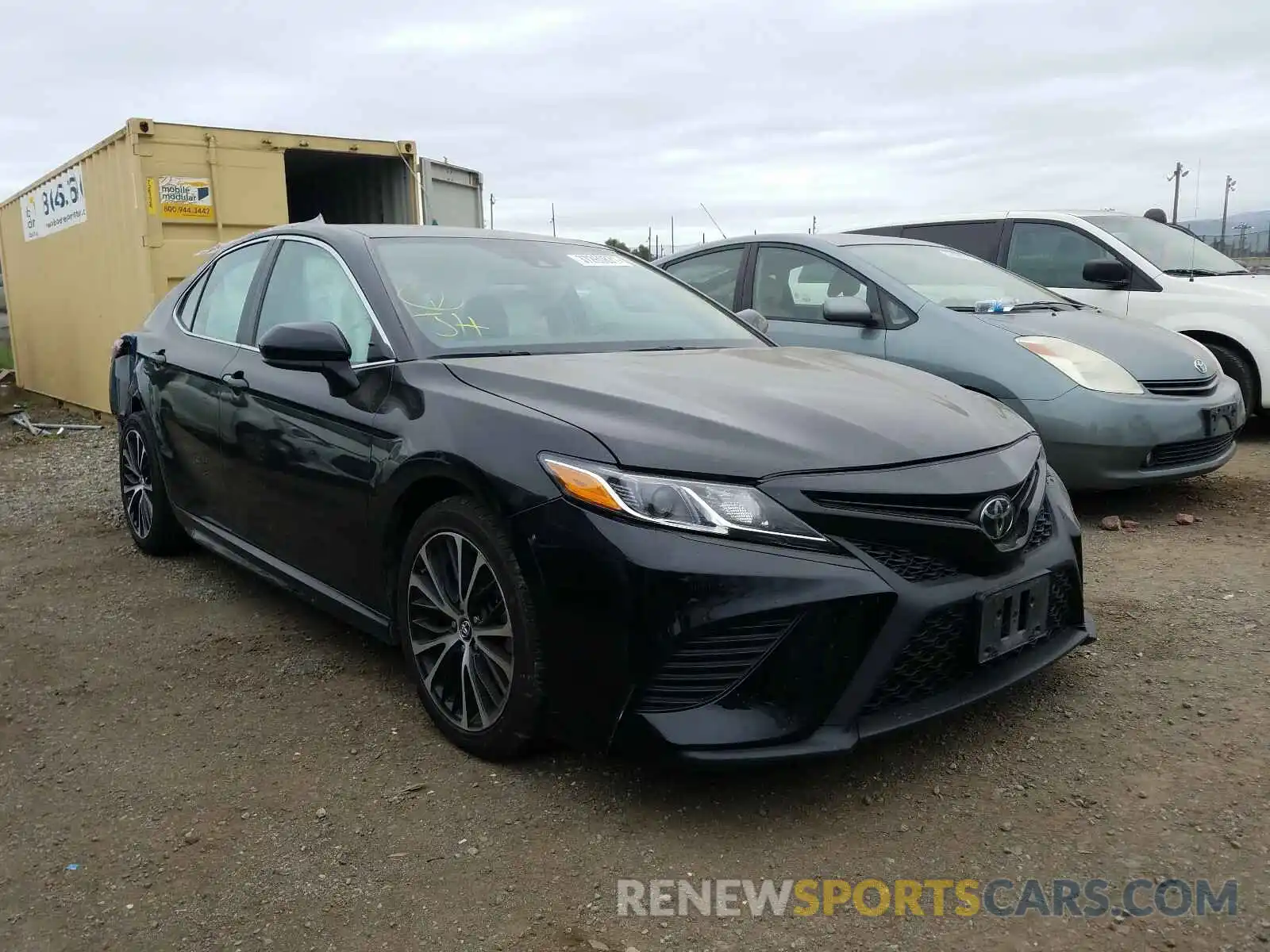 1 Photograph of a damaged car 4T1B11HK0KU193016 TOYOTA CAMRY 2019