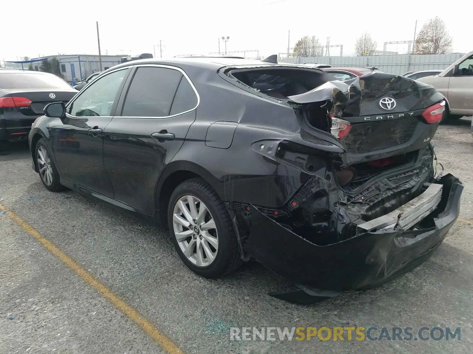 3 Photograph of a damaged car 4T1B11HK0KU193291 TOYOTA CAMRY 2019