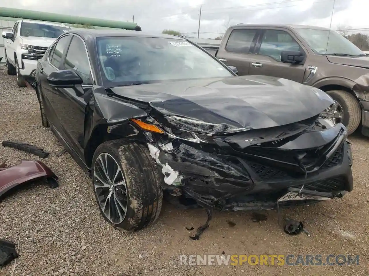 1 Photograph of a damaged car 4T1B11HK0KU199088 TOYOTA CAMRY 2019