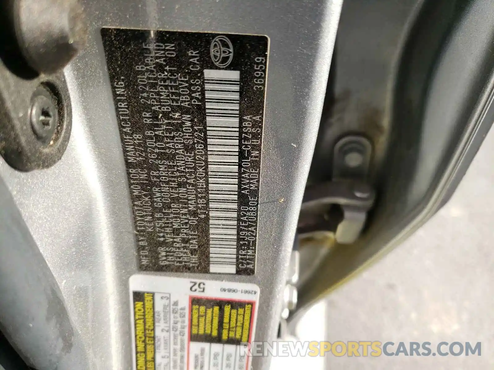 10 Photograph of a damaged car 4T1B11HK0KU206721 TOYOTA CAMRY 2019