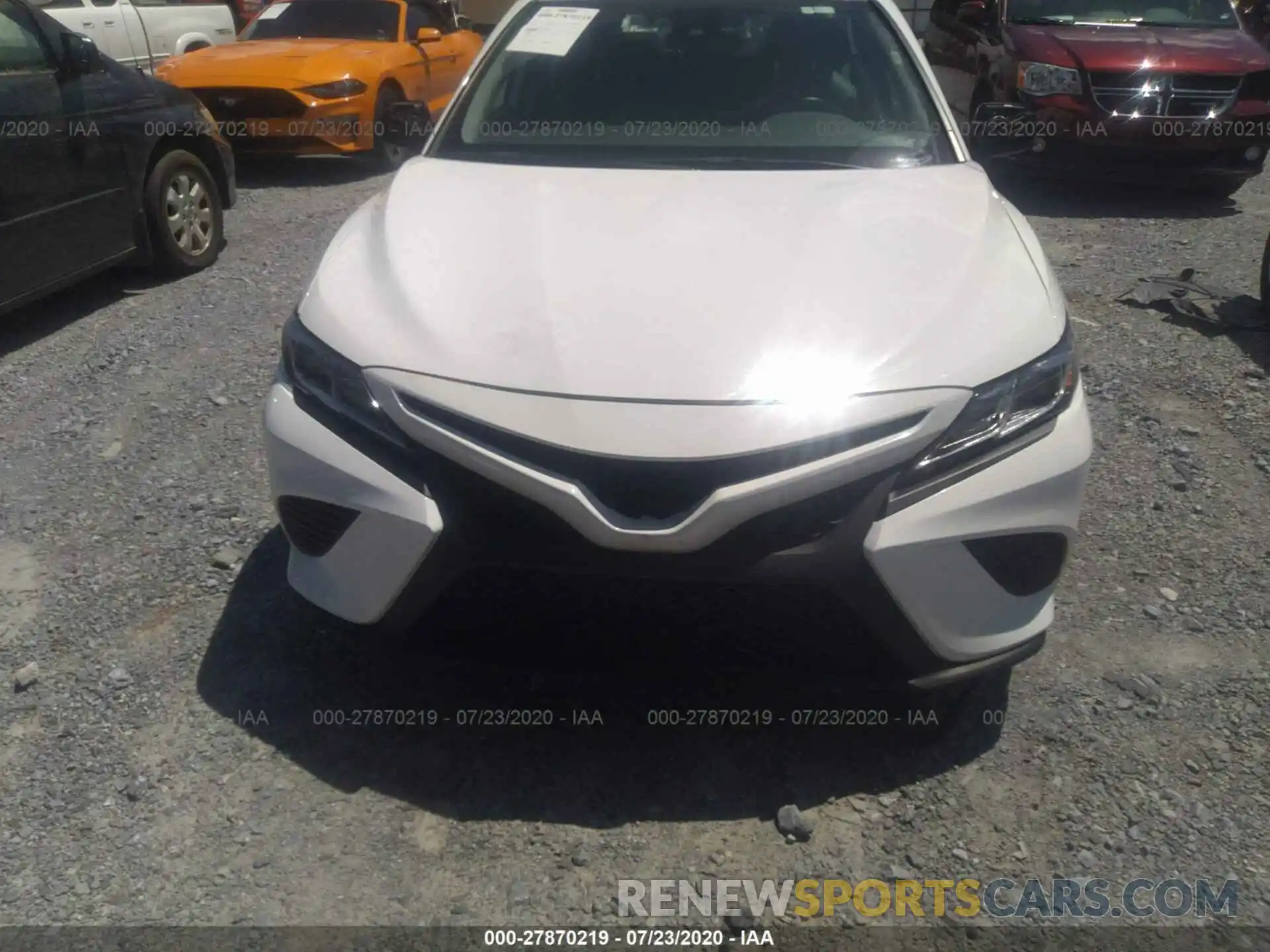 6 Photograph of a damaged car 4T1B11HK0KU219226 TOYOTA CAMRY 2019