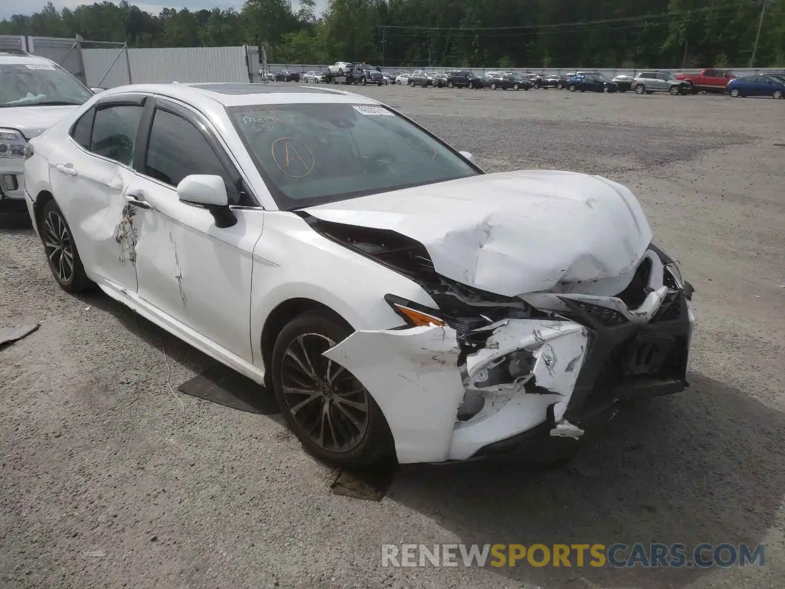 1 Photograph of a damaged car 4T1B11HK0KU227875 TOYOTA CAMRY 2019