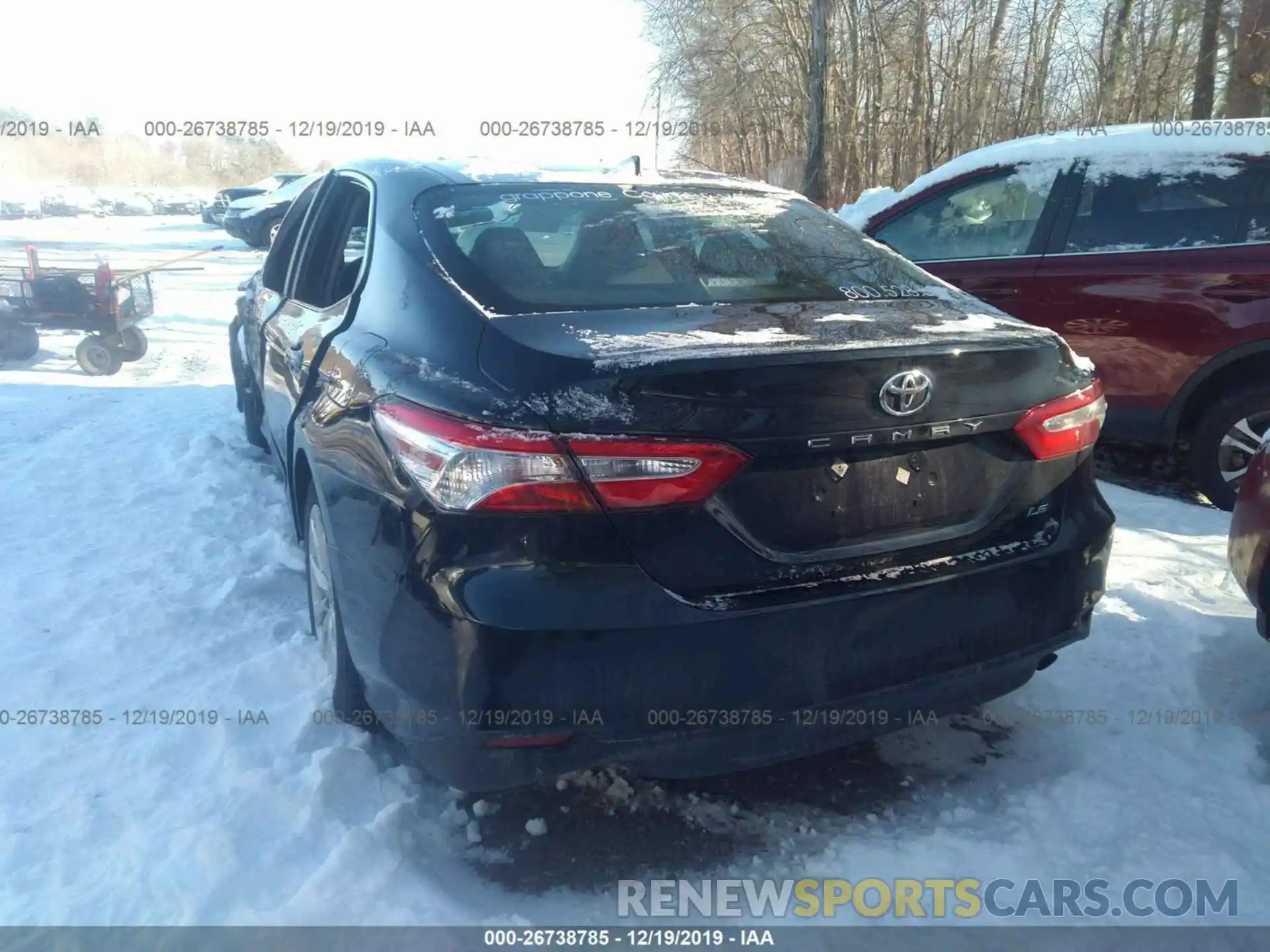 3 Photograph of a damaged car 4T1B11HK0KU235085 TOYOTA CAMRY 2019