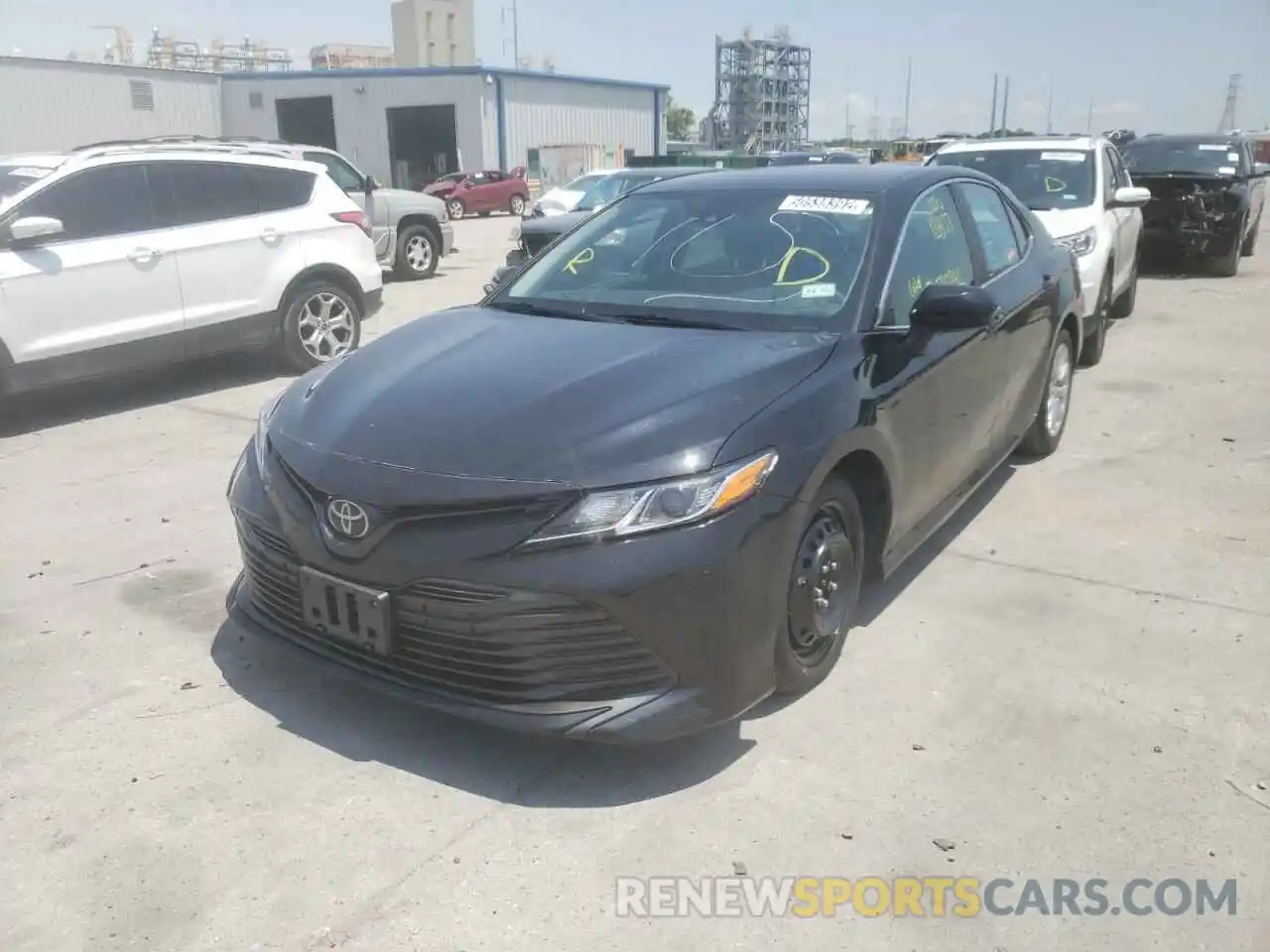 2 Photograph of a damaged car 4T1B11HK0KU236687 TOYOTA CAMRY 2019