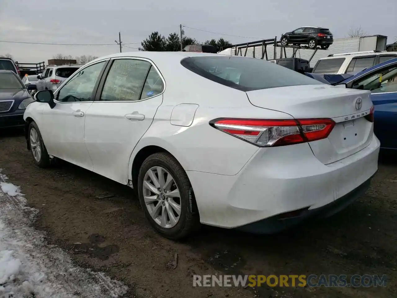 3 Photograph of a damaged car 4T1B11HK0KU240786 TOYOTA CAMRY 2019