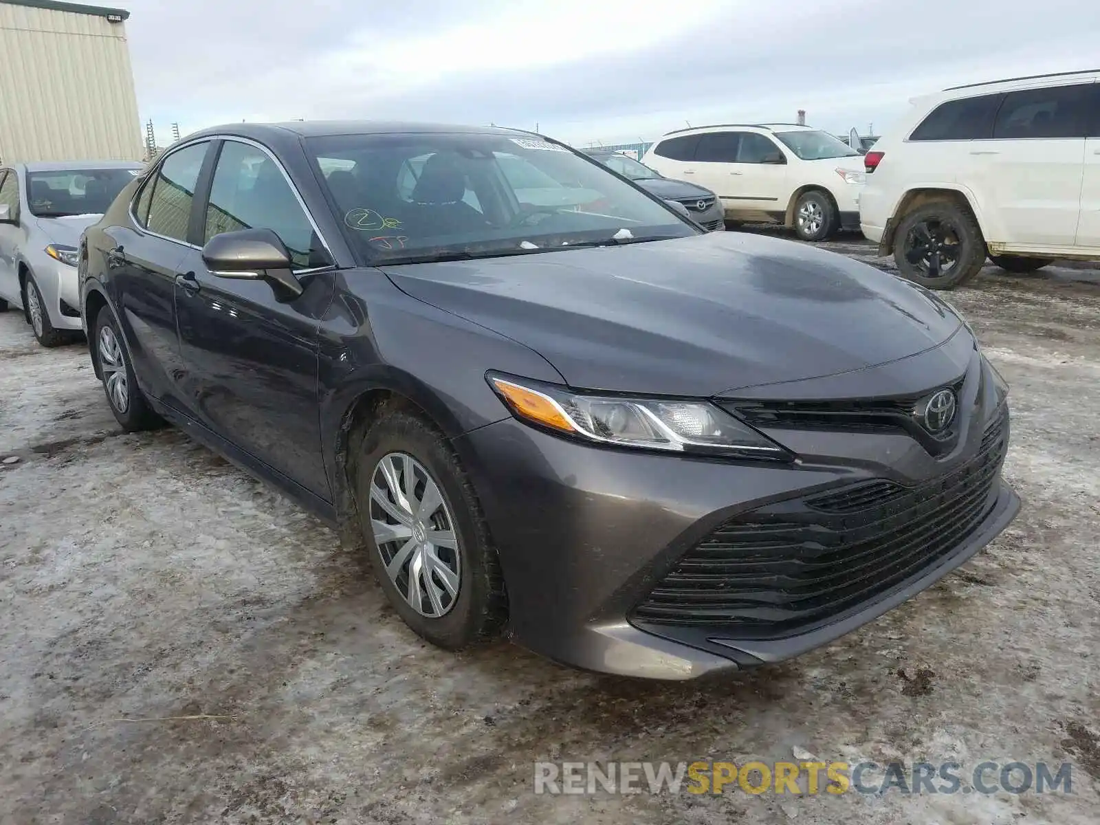 1 Photograph of a damaged car 4T1B11HK0KU246488 TOYOTA CAMRY 2019