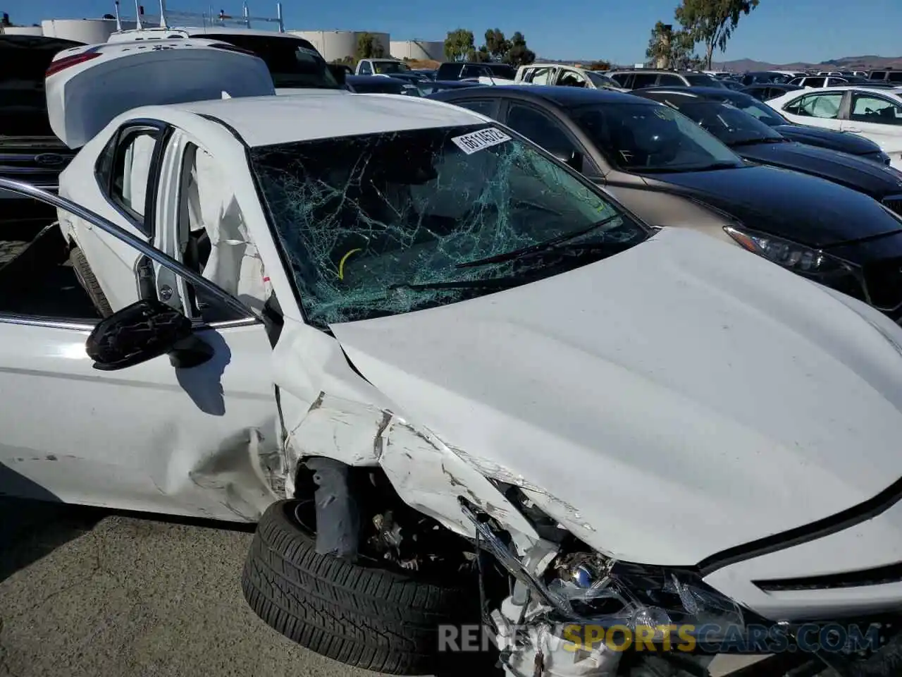 9 Photograph of a damaged car 4T1B11HK0KU246619 TOYOTA CAMRY 2019