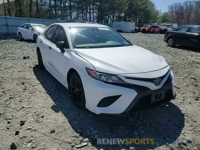 10 Photograph of a damaged car 4T1B11HK0KU247513 TOYOTA CAMRY 2019