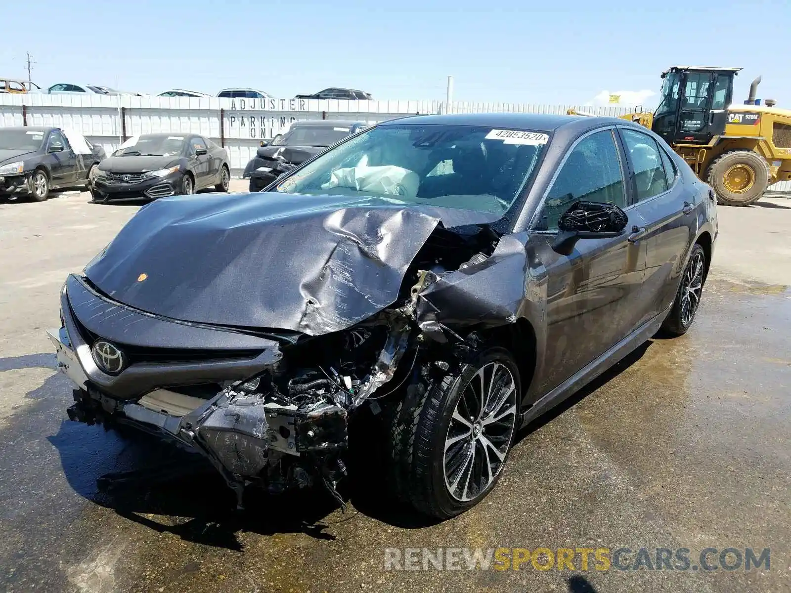 2 Photograph of a damaged car 4T1B11HK0KU248645 TOYOTA CAMRY 2019