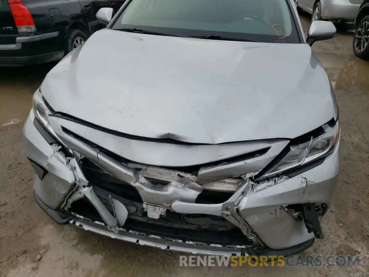 9 Photograph of a damaged car 4T1B11HK0KU249651 TOYOTA CAMRY 2019