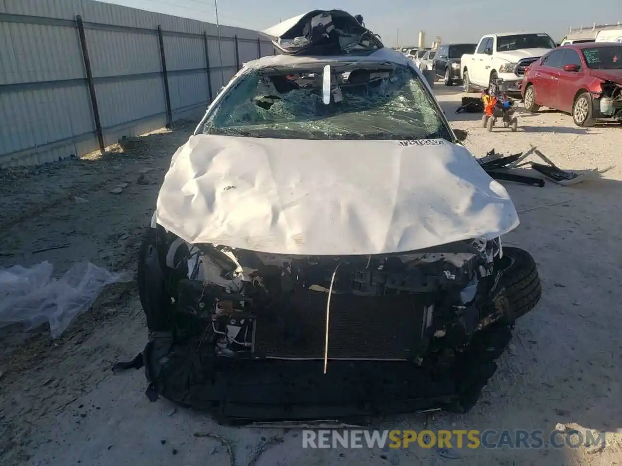 5 Photograph of a damaged car 4T1B11HK0KU250752 TOYOTA CAMRY 2019