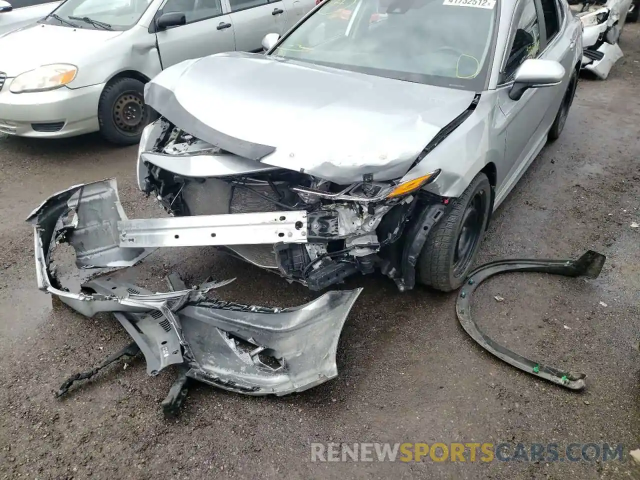 9 Photograph of a damaged car 4T1B11HK0KU252355 TOYOTA CAMRY 2019