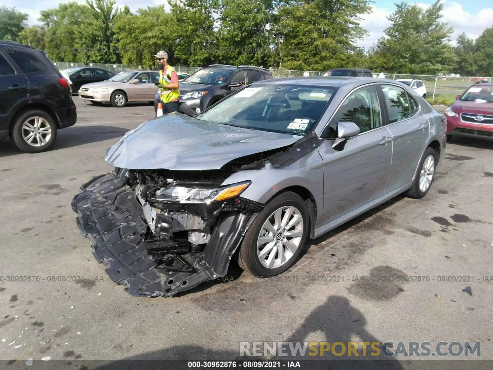 2 Photograph of a damaged car 4T1B11HK0KU252565 TOYOTA CAMRY 2019