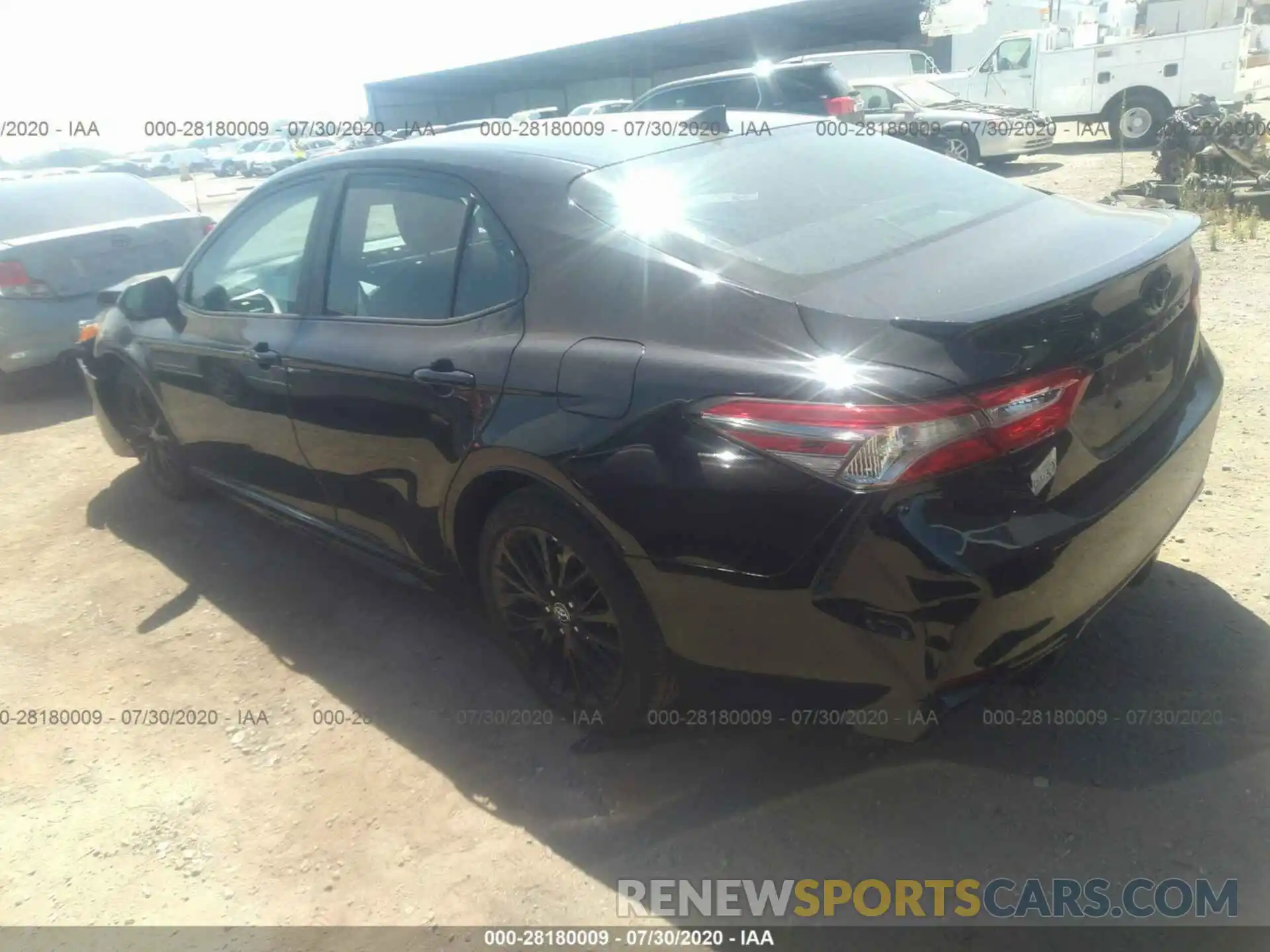 3 Photograph of a damaged car 4T1B11HK0KU263548 TOYOTA CAMRY 2019