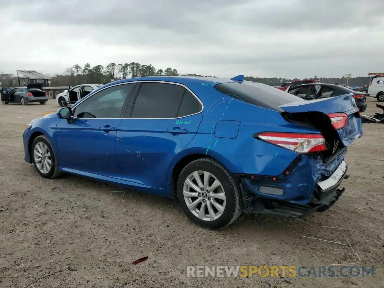 2 Photograph of a damaged car 4T1B11HK0KU263680 TOYOTA CAMRY 2019