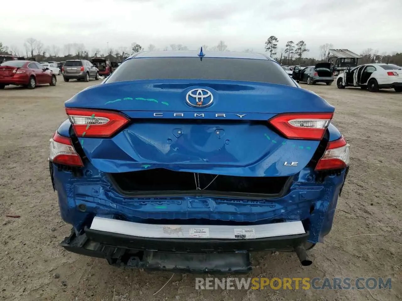 6 Photograph of a damaged car 4T1B11HK0KU263680 TOYOTA CAMRY 2019