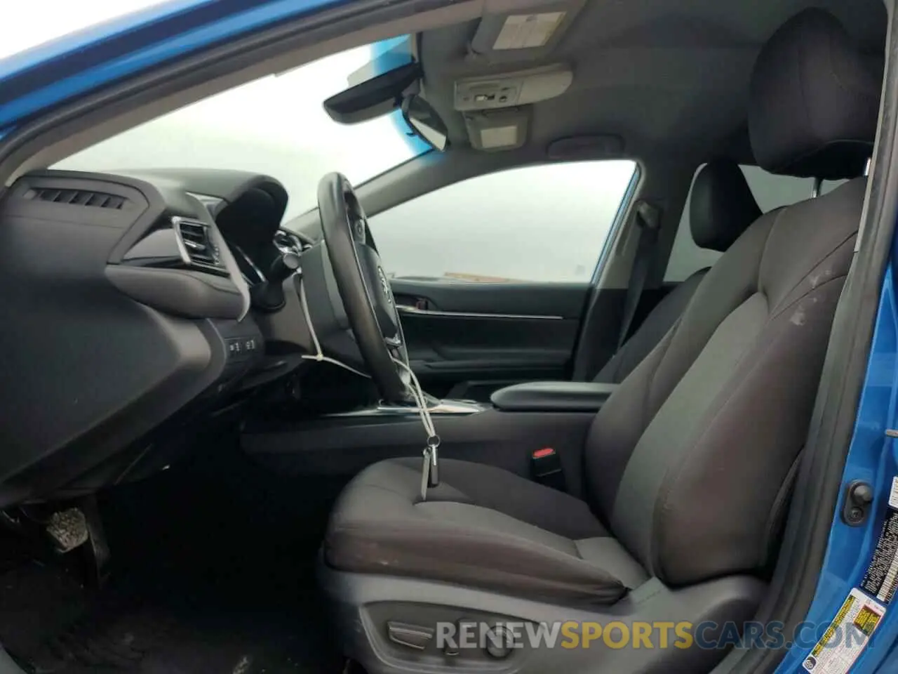 7 Photograph of a damaged car 4T1B11HK0KU263680 TOYOTA CAMRY 2019