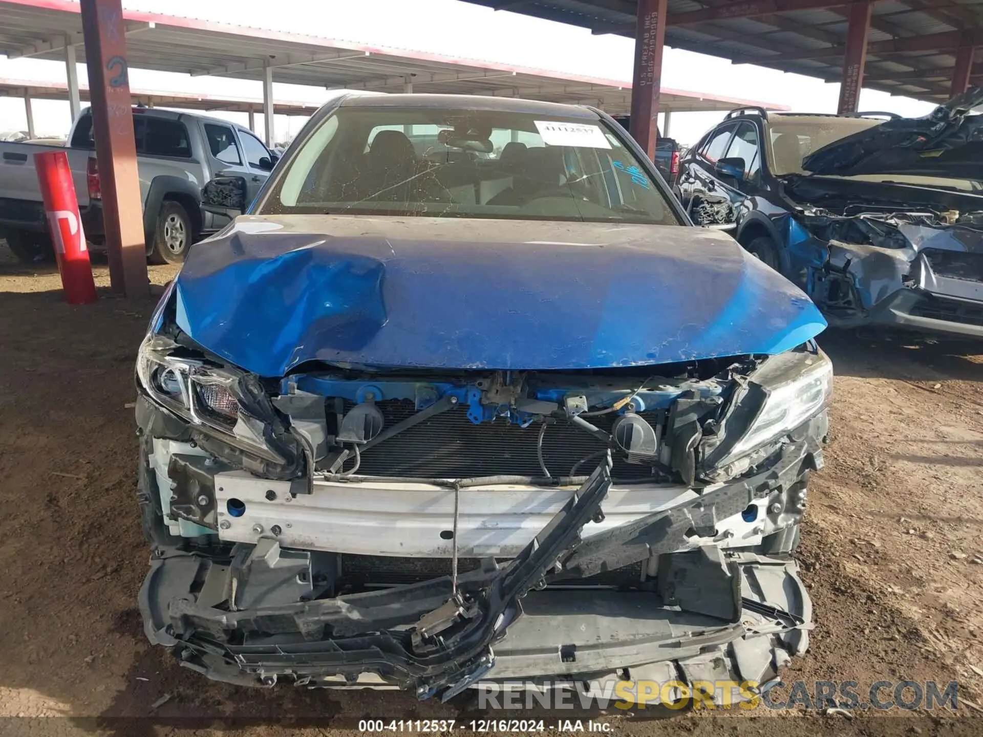 6 Photograph of a damaged car 4T1B11HK0KU264294 TOYOTA CAMRY 2019