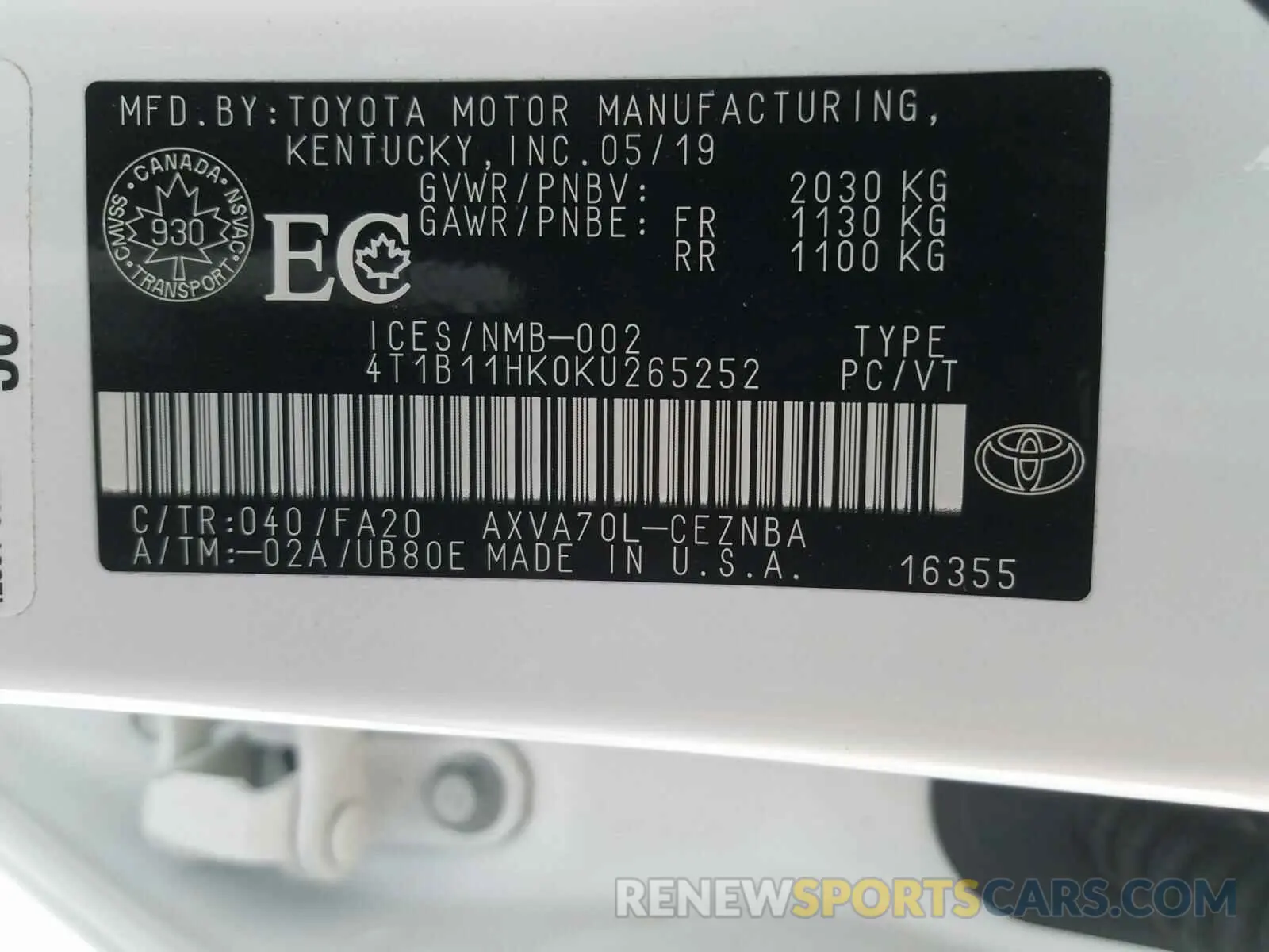 10 Photograph of a damaged car 4T1B11HK0KU265252 TOYOTA CAMRY 2019