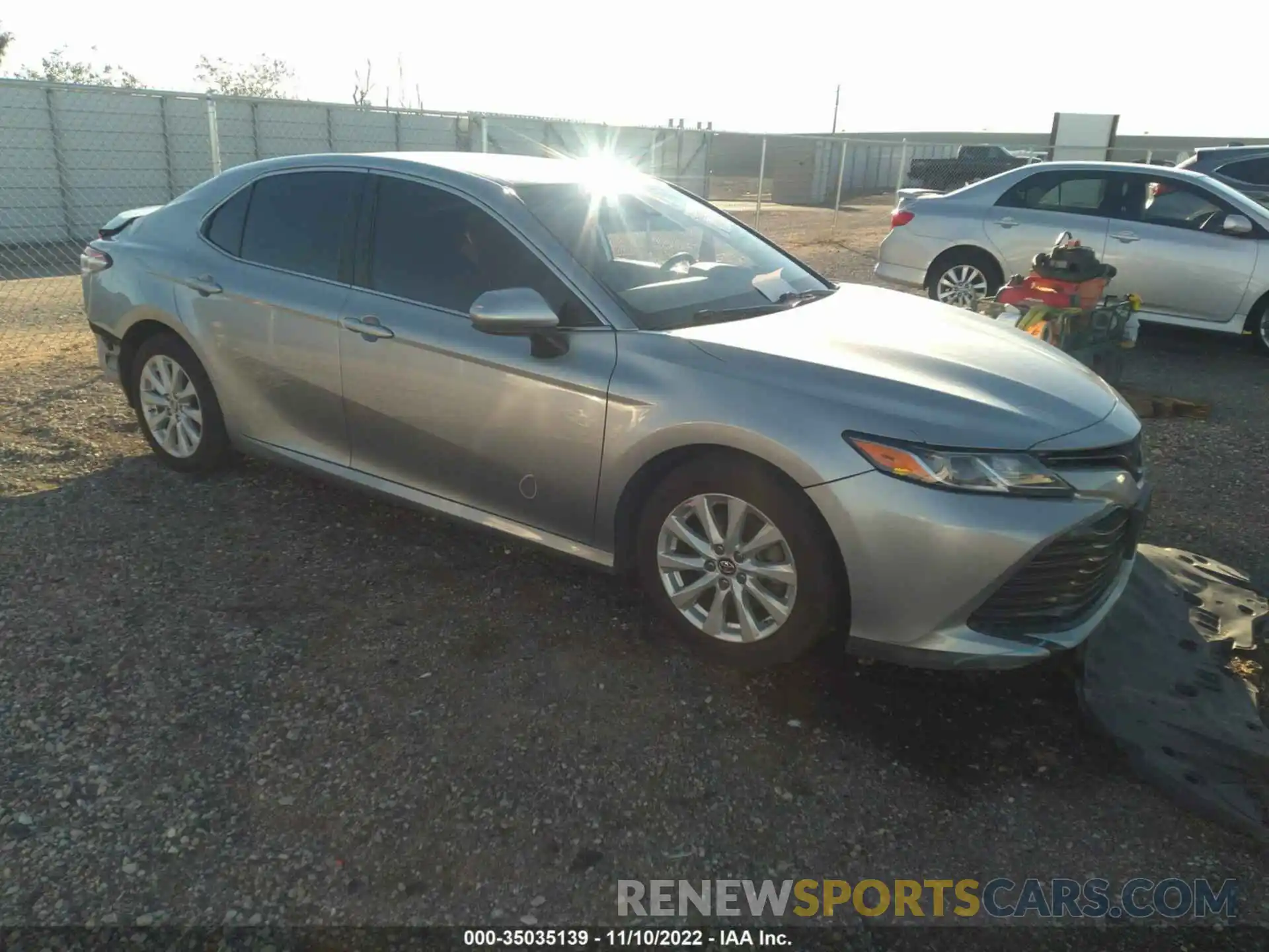 1 Photograph of a damaged car 4T1B11HK0KU267356 TOYOTA CAMRY 2019