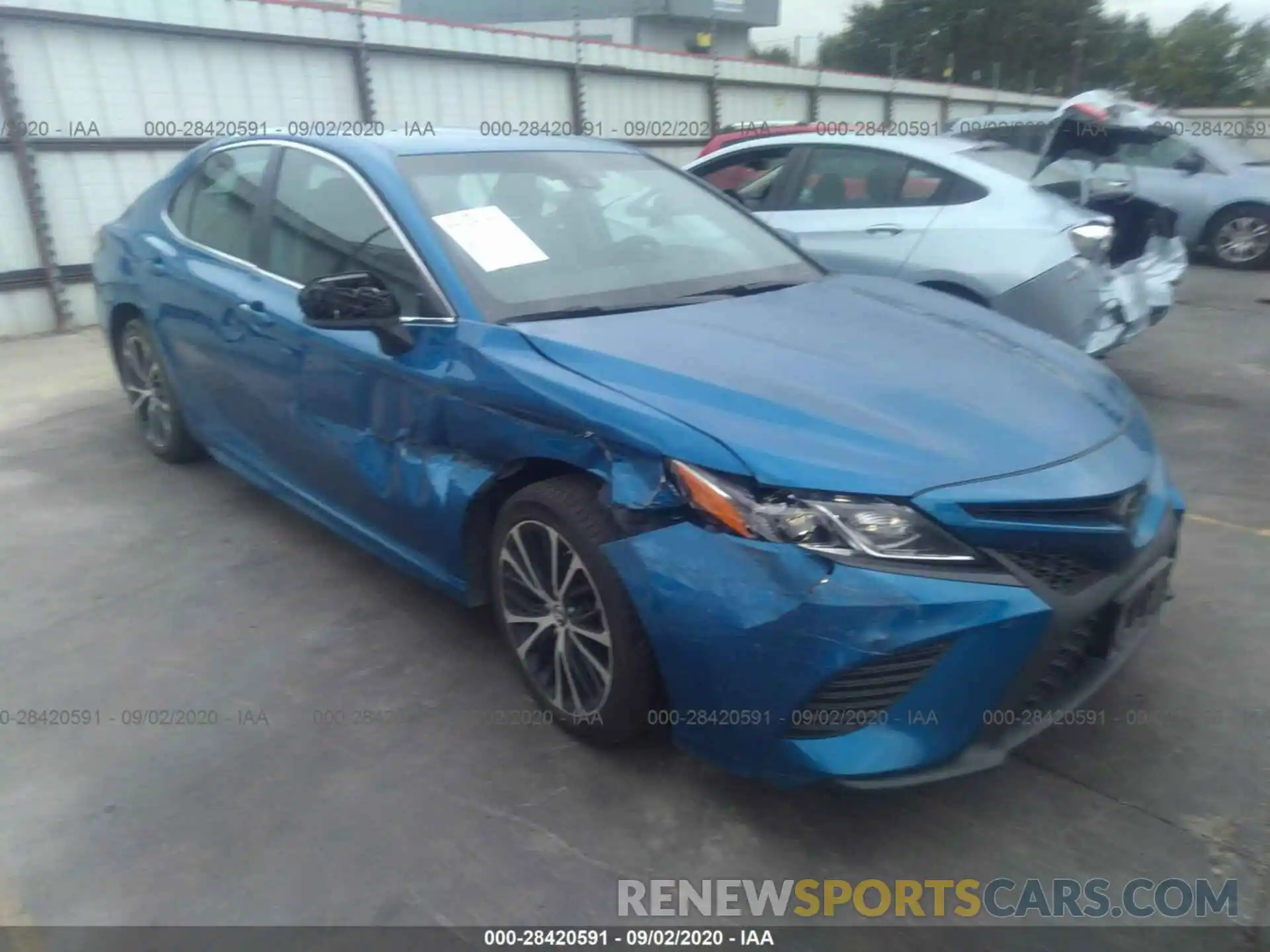 1 Photograph of a damaged car 4T1B11HK0KU267390 TOYOTA CAMRY 2019