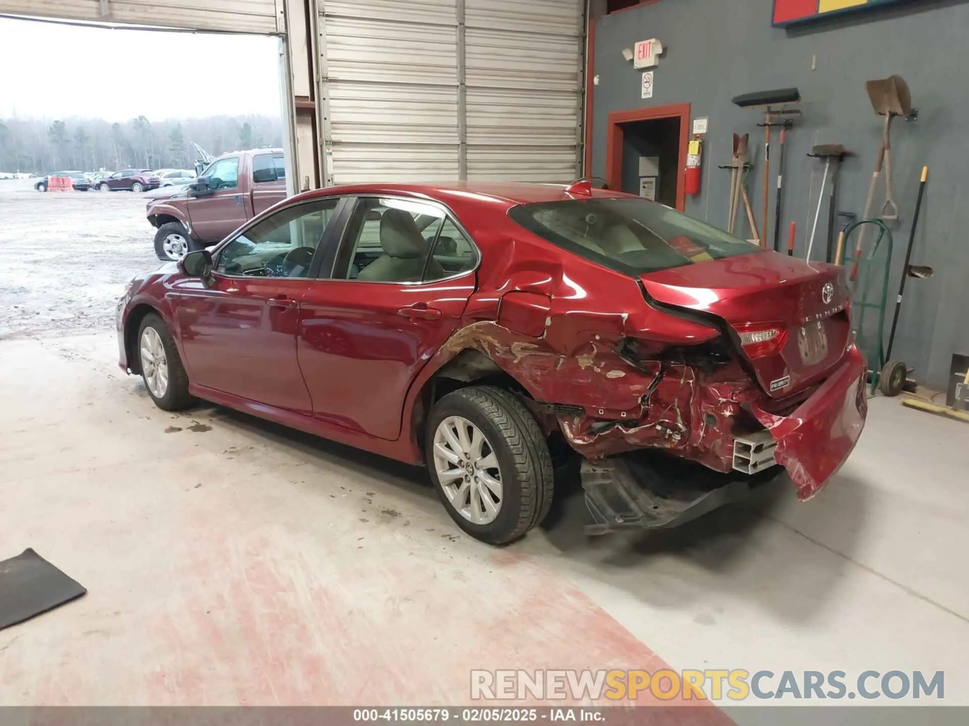 3 Photograph of a damaged car 4T1B11HK0KU268071 TOYOTA CAMRY 2019