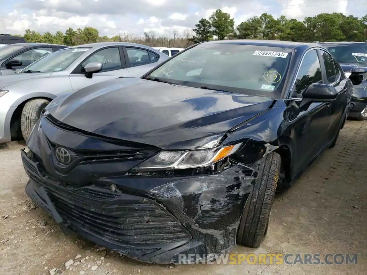 2 Photograph of a damaged car 4T1B11HK0KU268426 TOYOTA CAMRY 2019