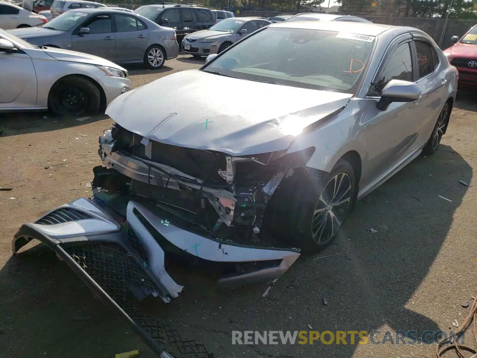 2 Photograph of a damaged car 4T1B11HK0KU270354 TOYOTA CAMRY 2019