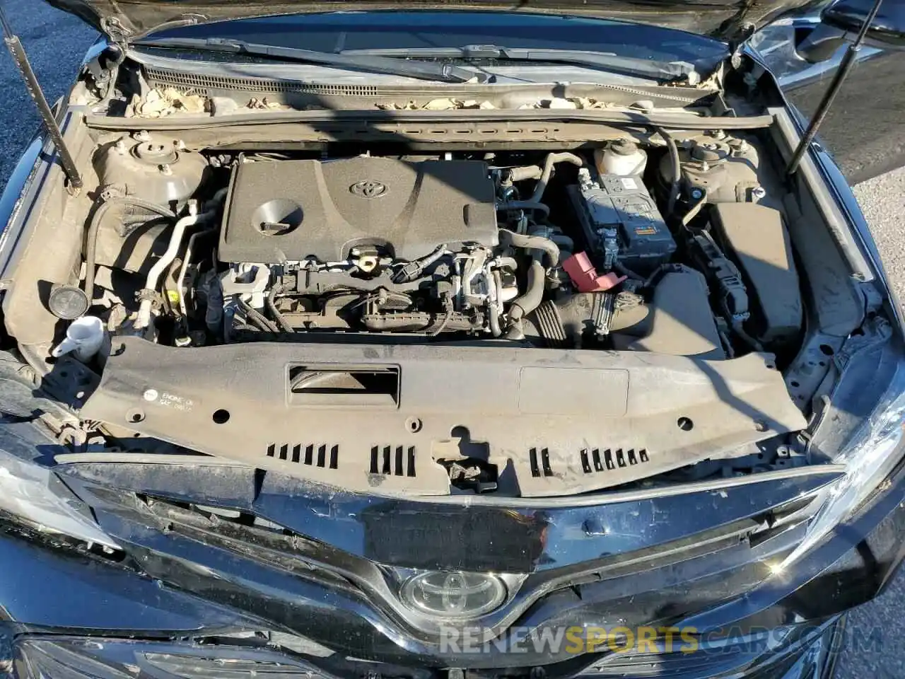 11 Photograph of a damaged car 4T1B11HK0KU270760 TOYOTA CAMRY 2019