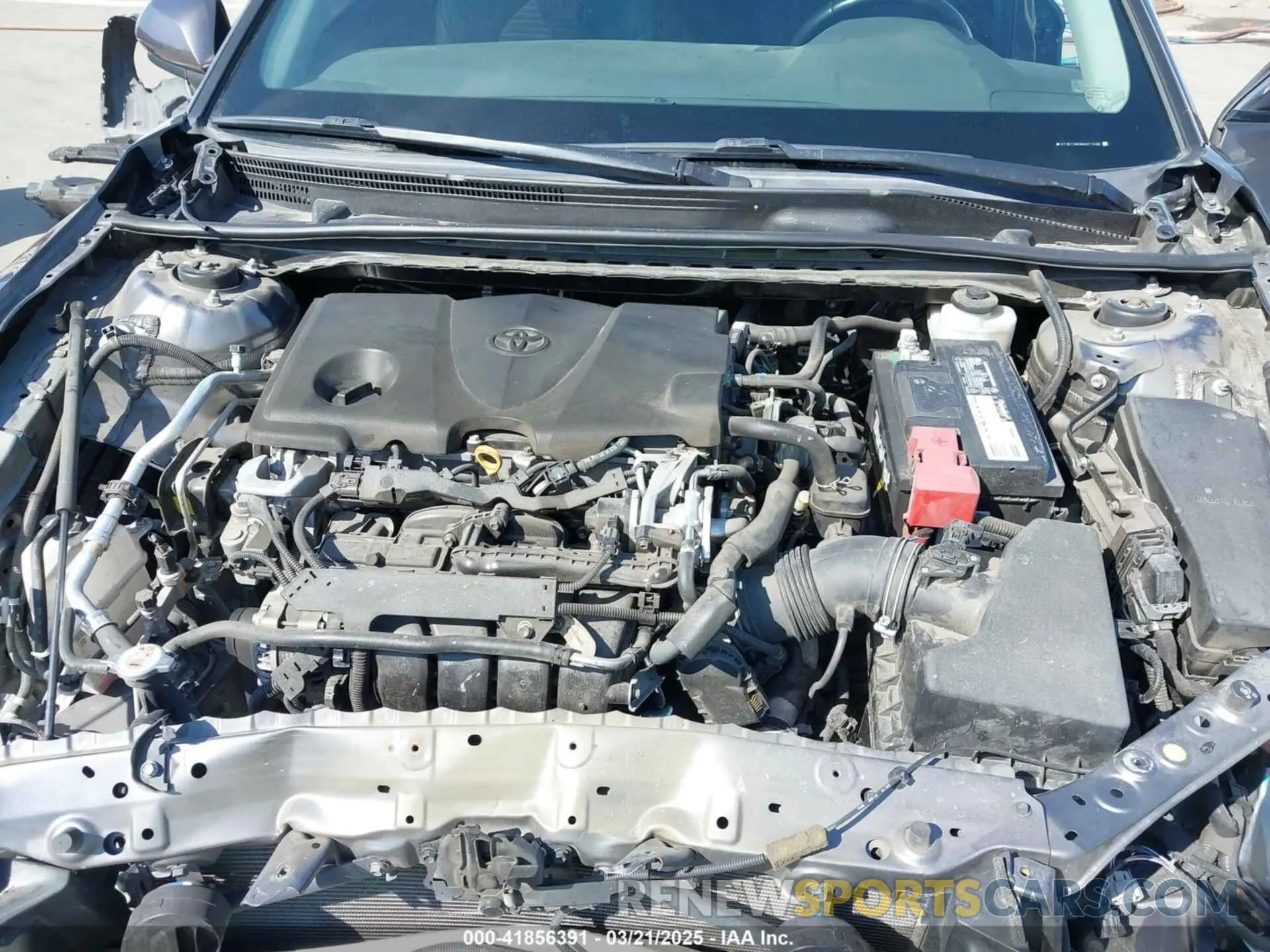 10 Photograph of a damaged car 4T1B11HK0KU271438 TOYOTA CAMRY 2019