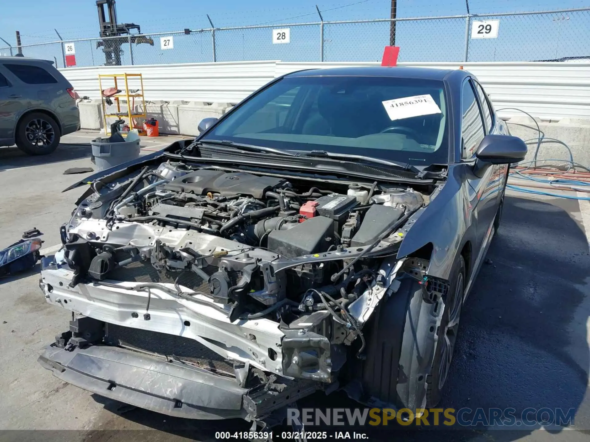 6 Photograph of a damaged car 4T1B11HK0KU271438 TOYOTA CAMRY 2019