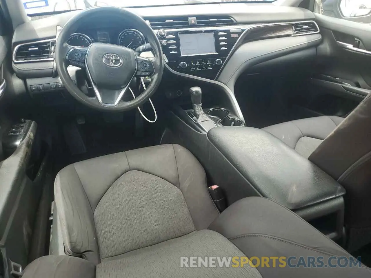 8 Photograph of a damaged car 4T1B11HK0KU274307 TOYOTA CAMRY 2019