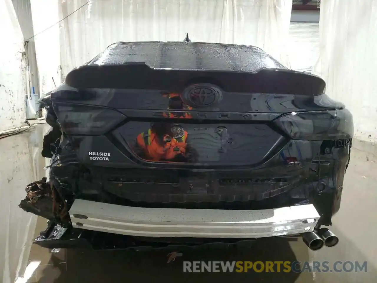 6 Photograph of a damaged car 4T1B11HK0KU277014 TOYOTA CAMRY 2019