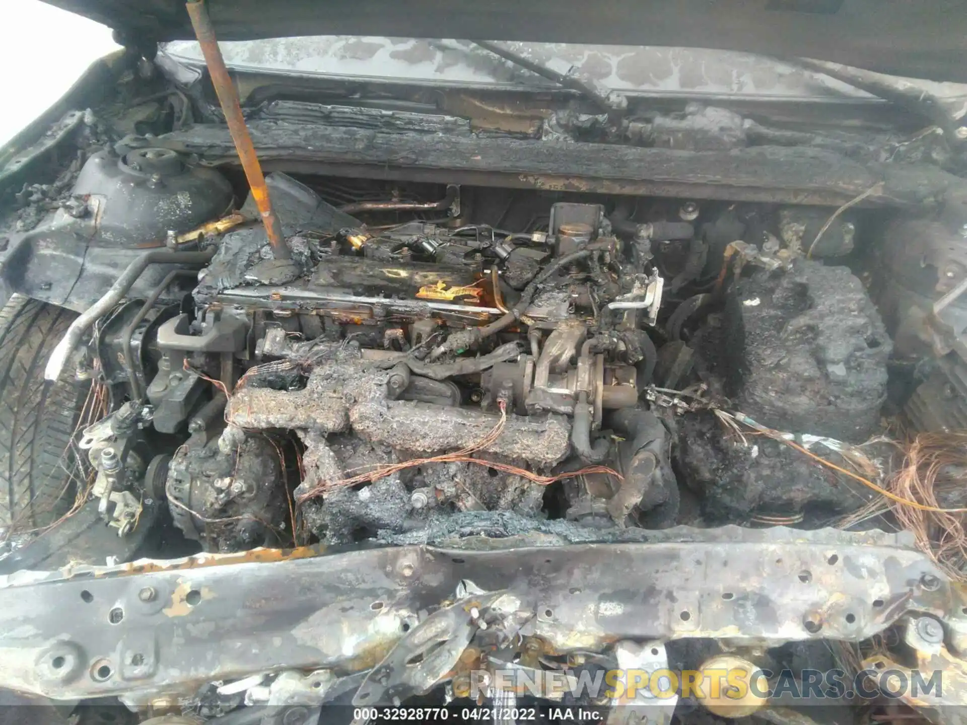 10 Photograph of a damaged car 4T1B11HK0KU280382 TOYOTA CAMRY 2019