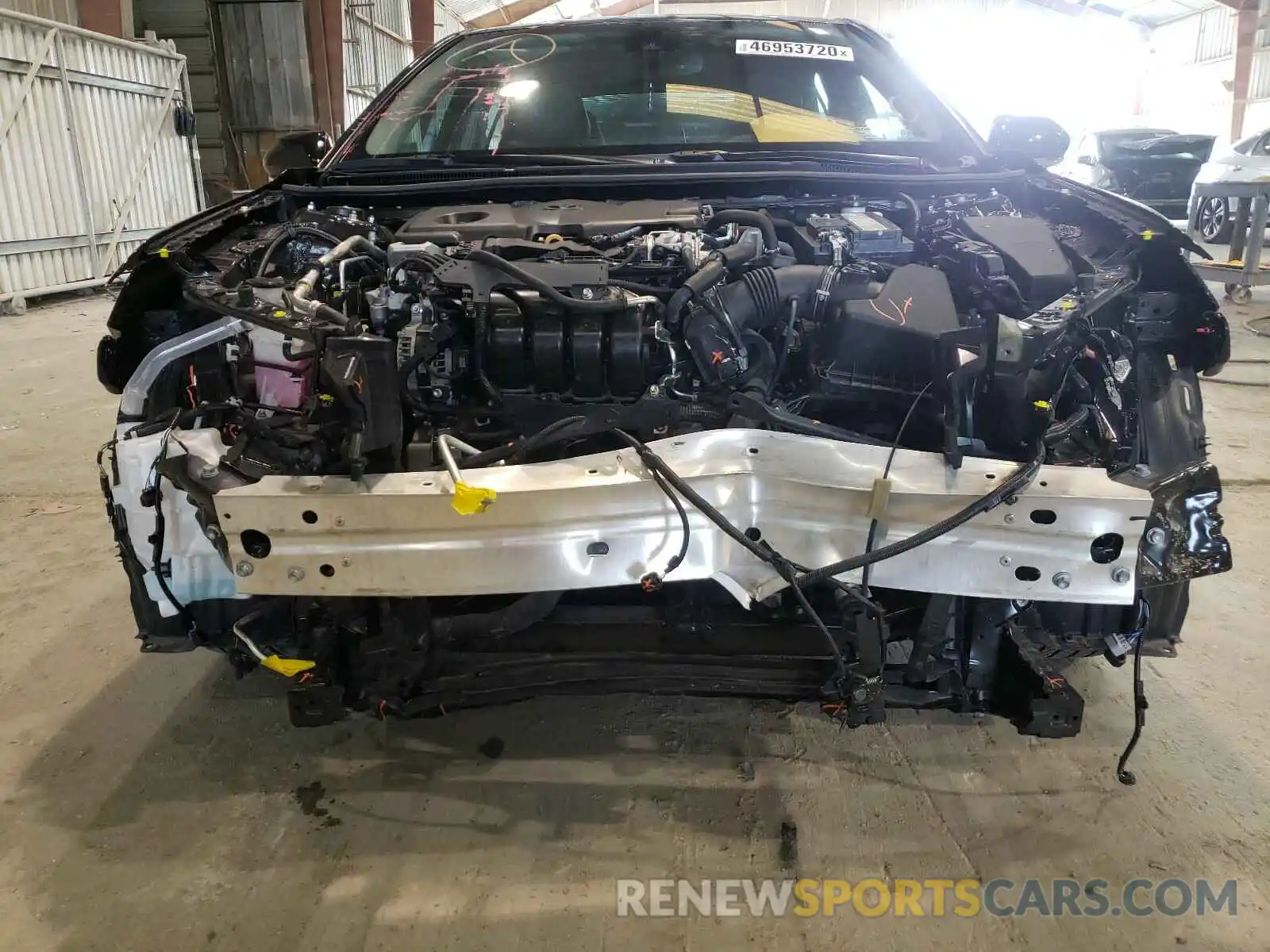 9 Photograph of a damaged car 4T1B11HK0KU281676 TOYOTA CAMRY 2019