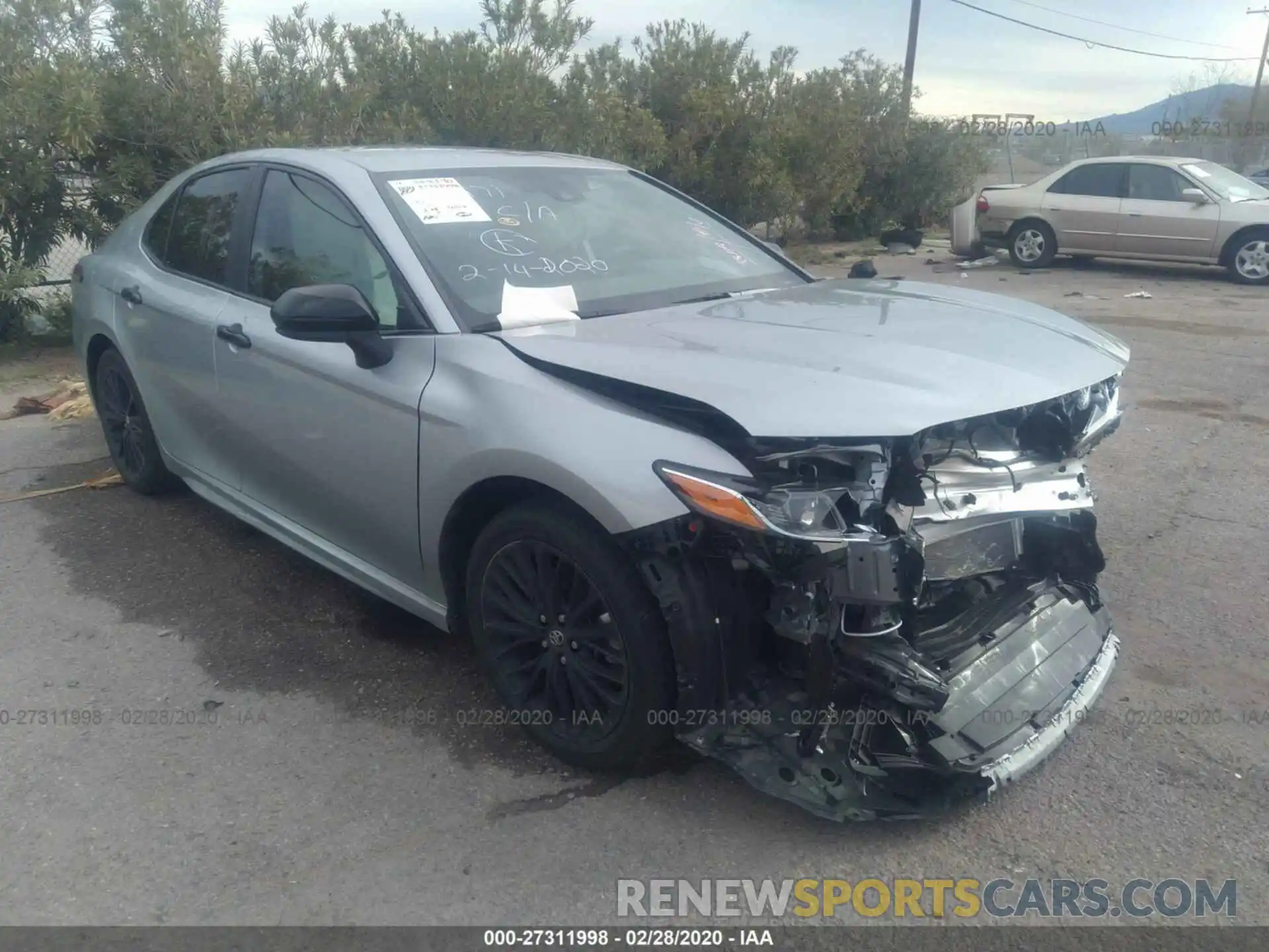 1 Photograph of a damaged car 4T1B11HK0KU288398 TOYOTA CAMRY 2019