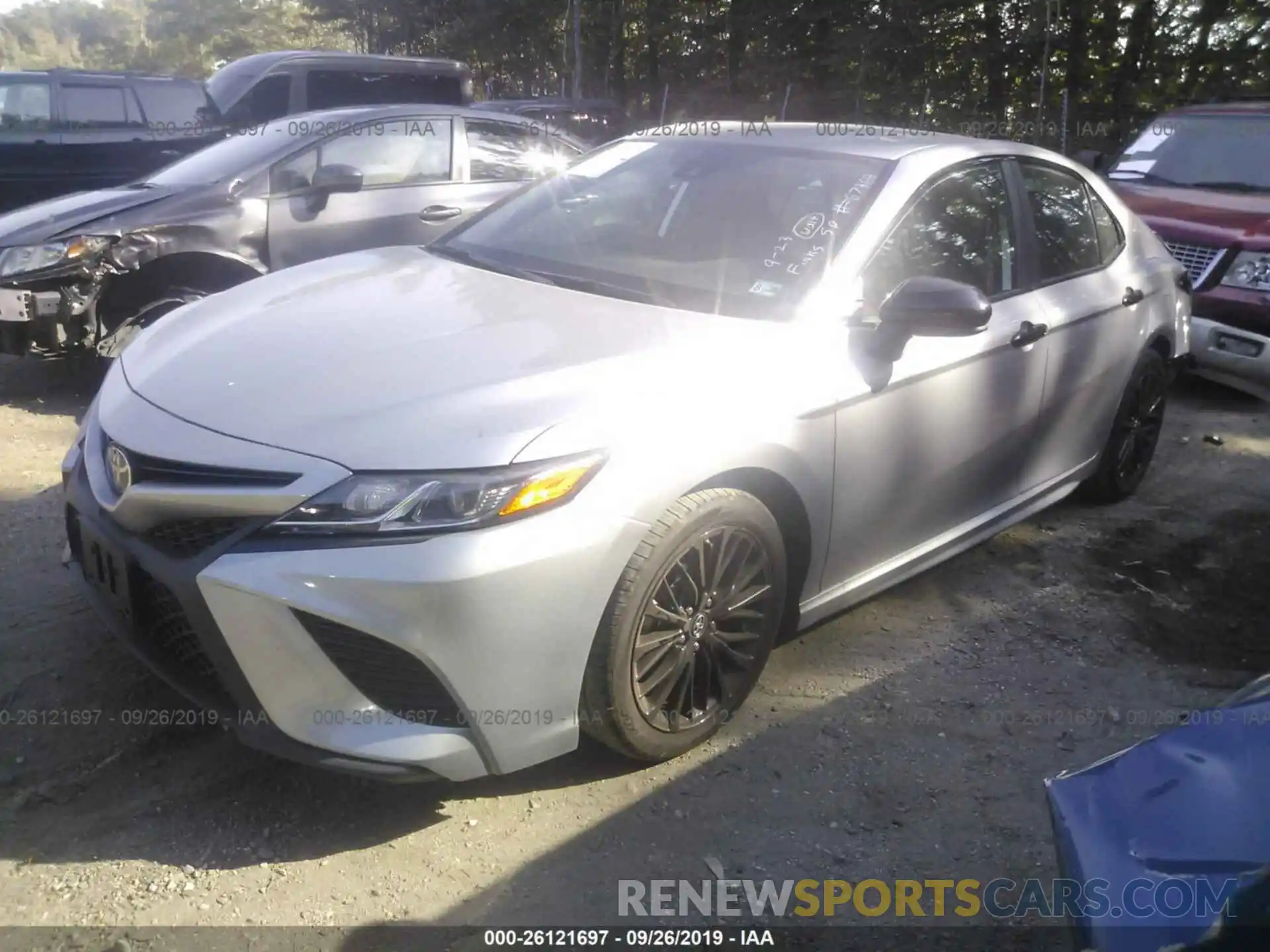 2 Photograph of a damaged car 4T1B11HK0KU288627 TOYOTA CAMRY 2019