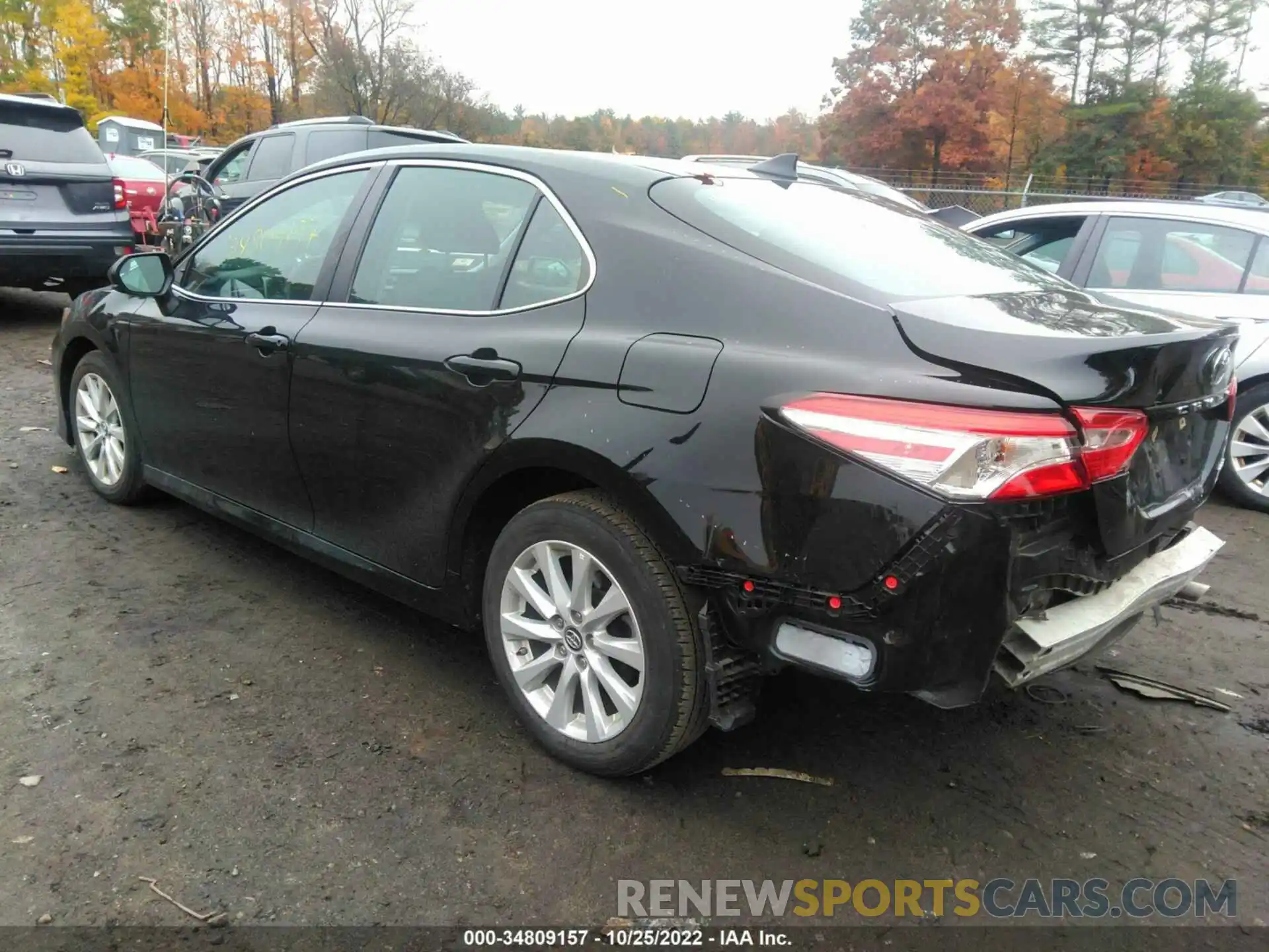 3 Photograph of a damaged car 4T1B11HK0KU289907 TOYOTA CAMRY 2019