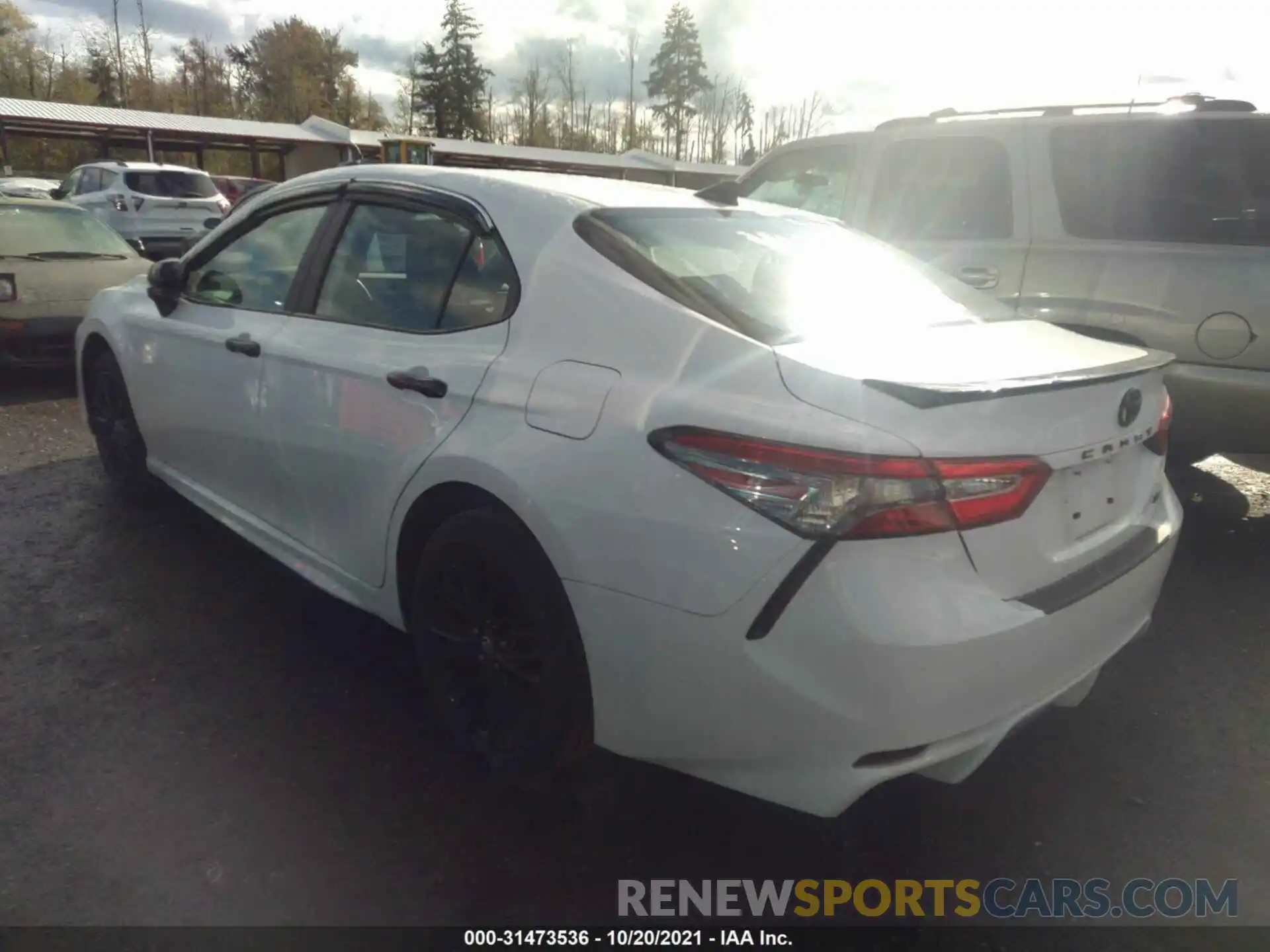 3 Photograph of a damaged car 4T1B11HK0KU295013 TOYOTA CAMRY 2019