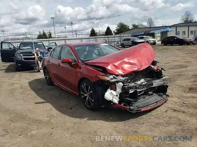 10 Photograph of a damaged car 4T1B11HK0KU297120 TOYOTA CAMRY 2019