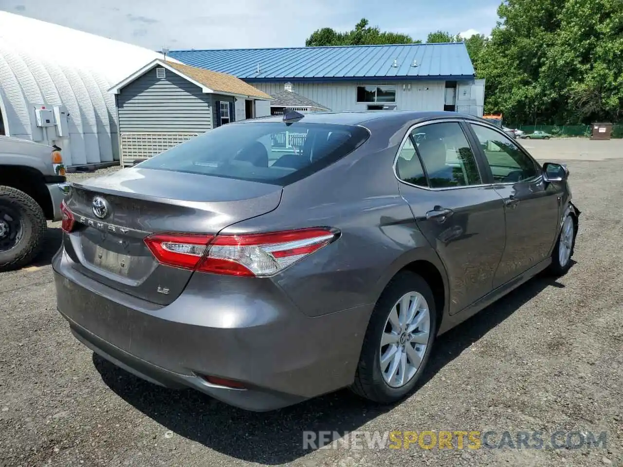 4 Photograph of a damaged car 4T1B11HK0KU680801 TOYOTA CAMRY 2019