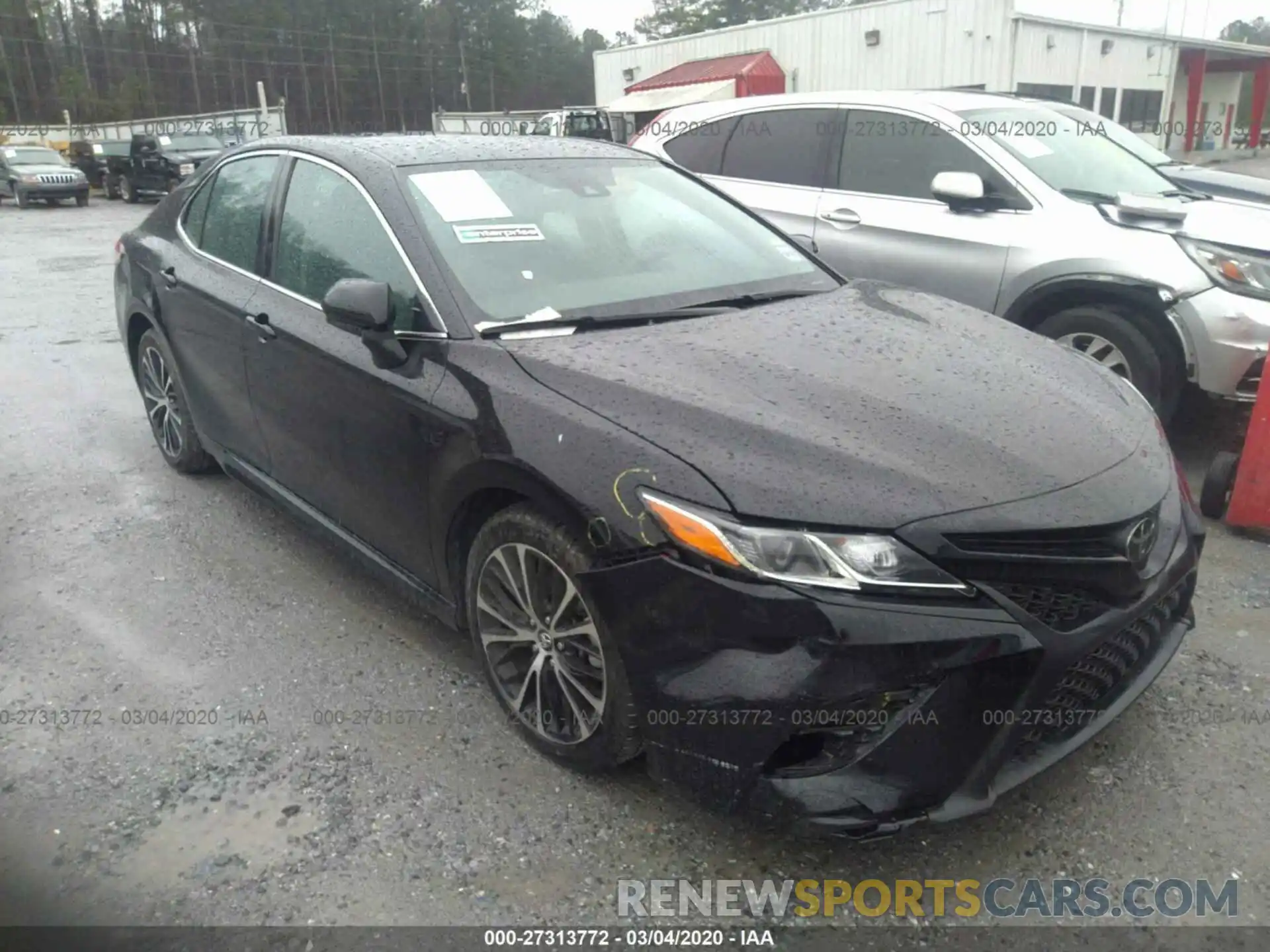 1 Photograph of a damaged car 4T1B11HK0KU687165 TOYOTA CAMRY 2019