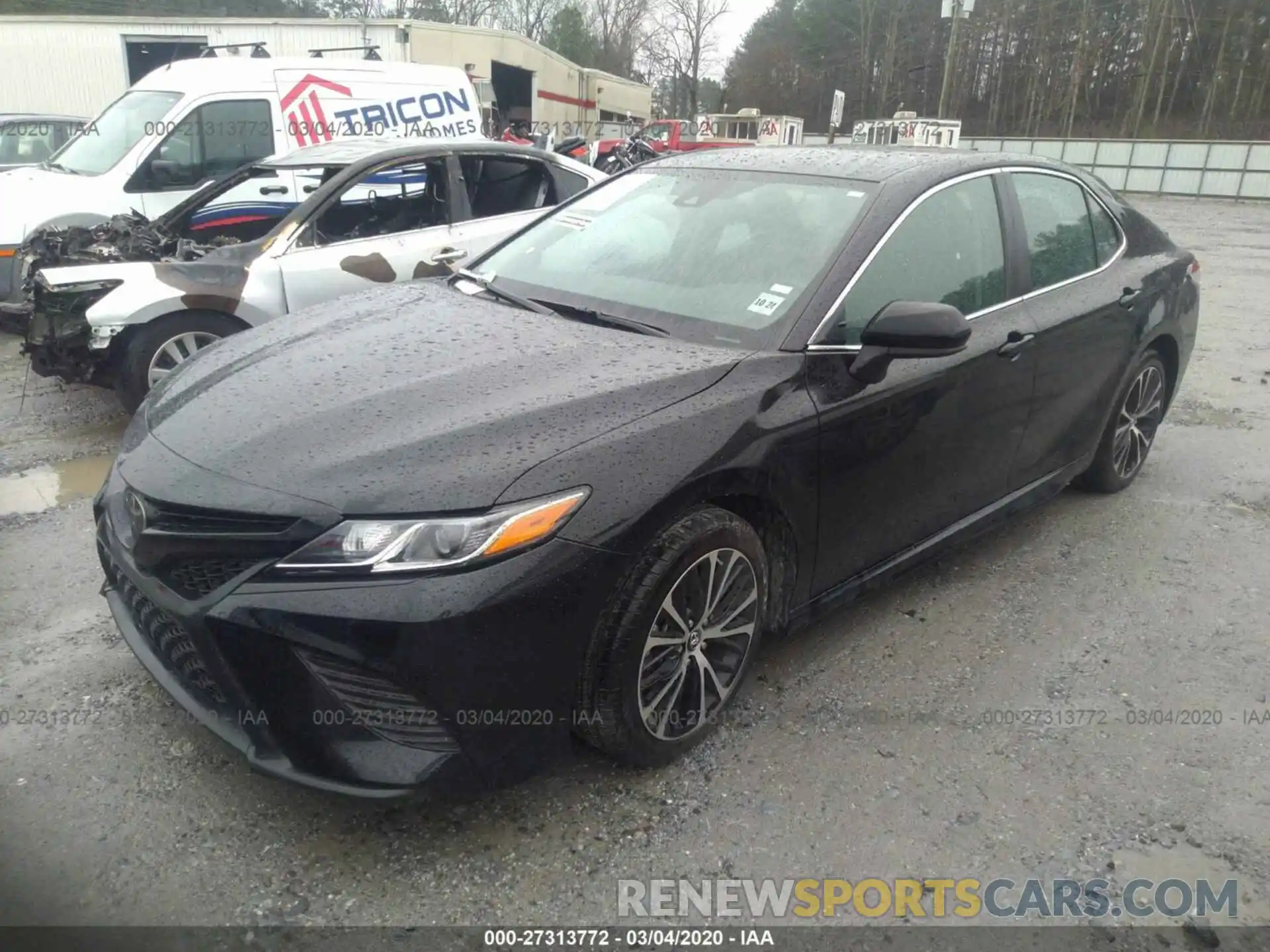 2 Photograph of a damaged car 4T1B11HK0KU687165 TOYOTA CAMRY 2019