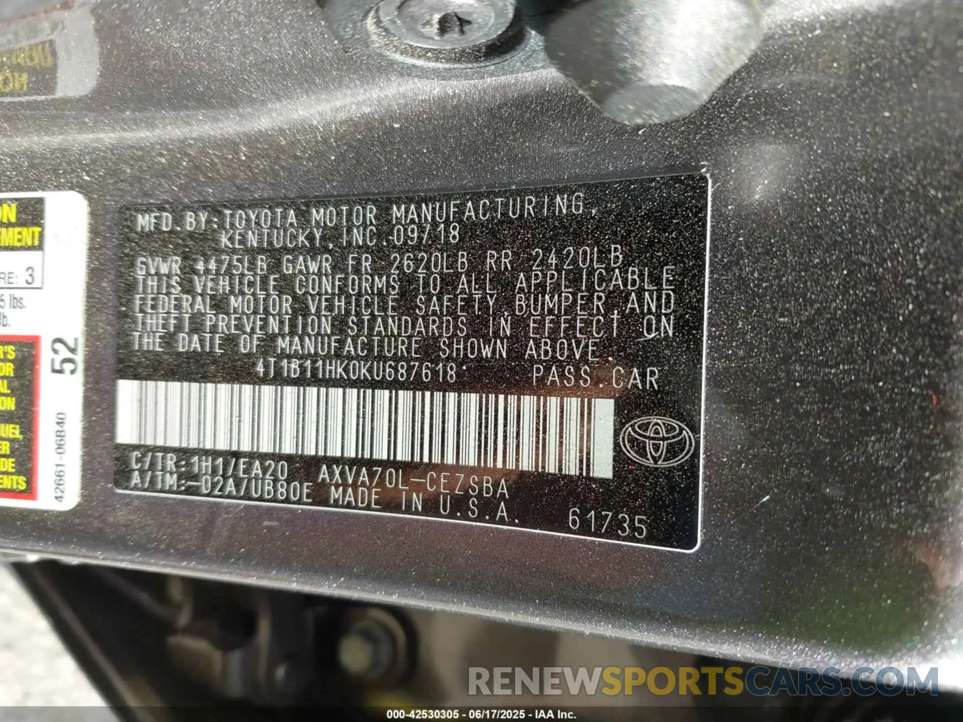9 Photograph of a damaged car 4T1B11HK0KU687618 TOYOTA CAMRY 2019