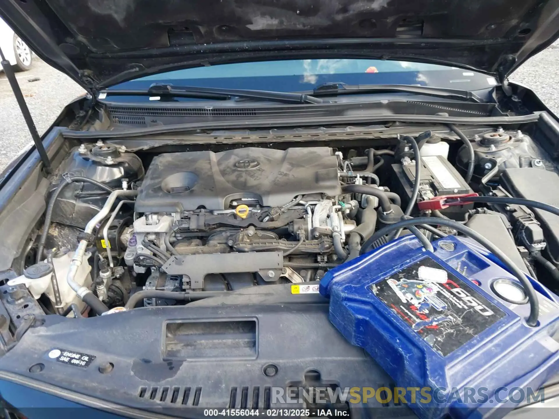 10 Photograph of a damaged car 4T1B11HK0KU691233 TOYOTA CAMRY 2019