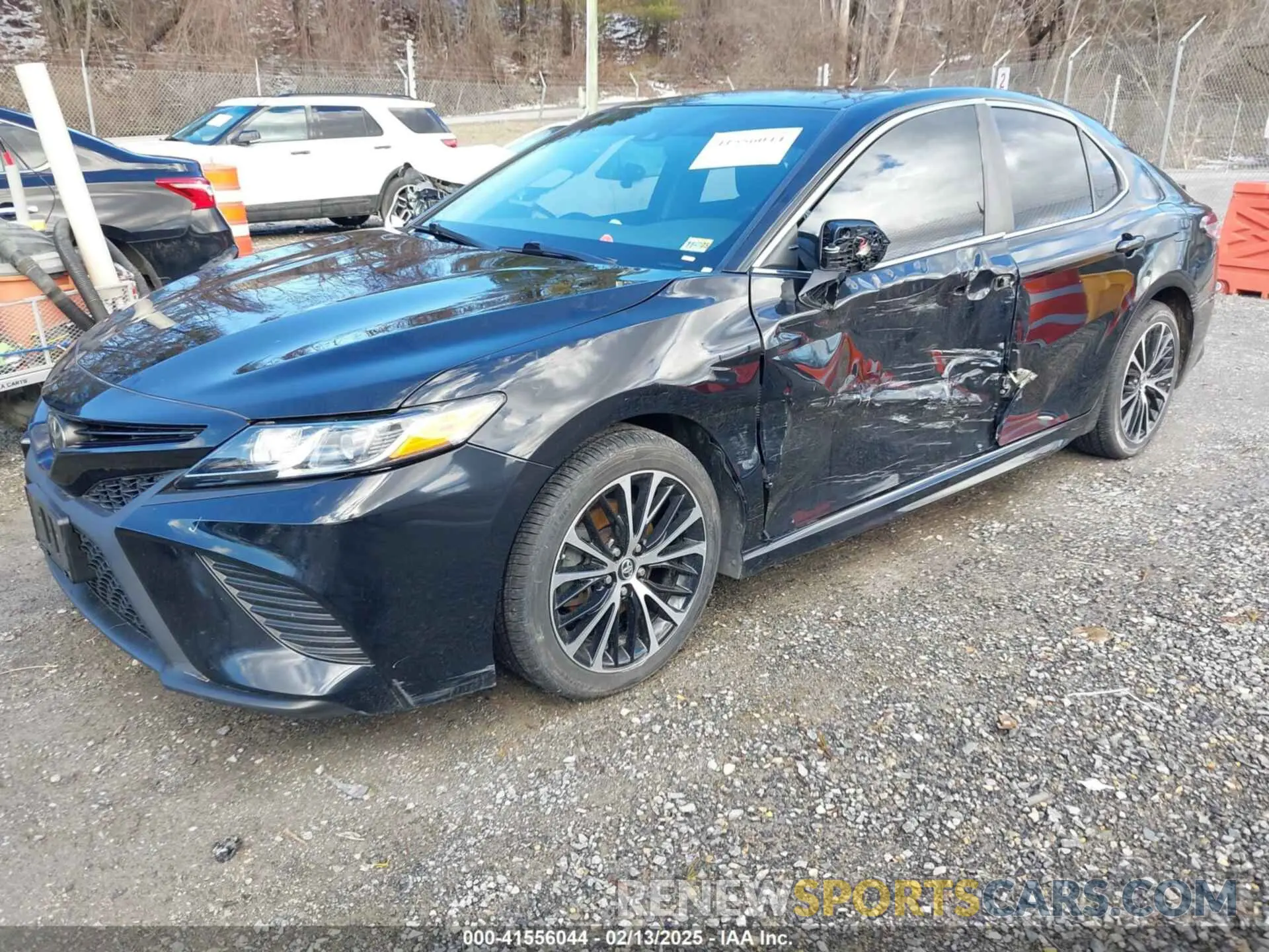 2 Photograph of a damaged car 4T1B11HK0KU691233 TOYOTA CAMRY 2019
