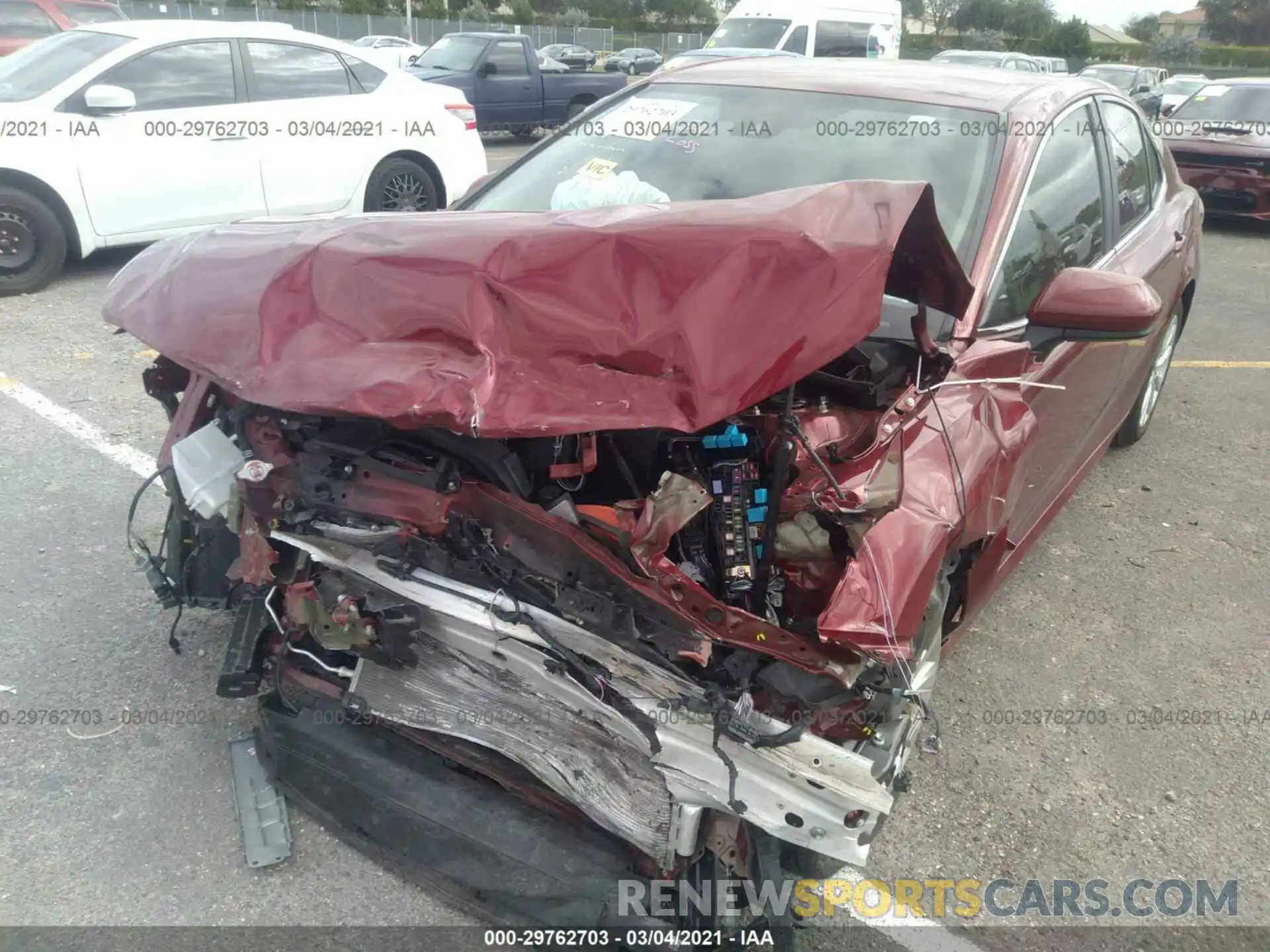 6 Photograph of a damaged car 4T1B11HK0KU692141 TOYOTA CAMRY 2019