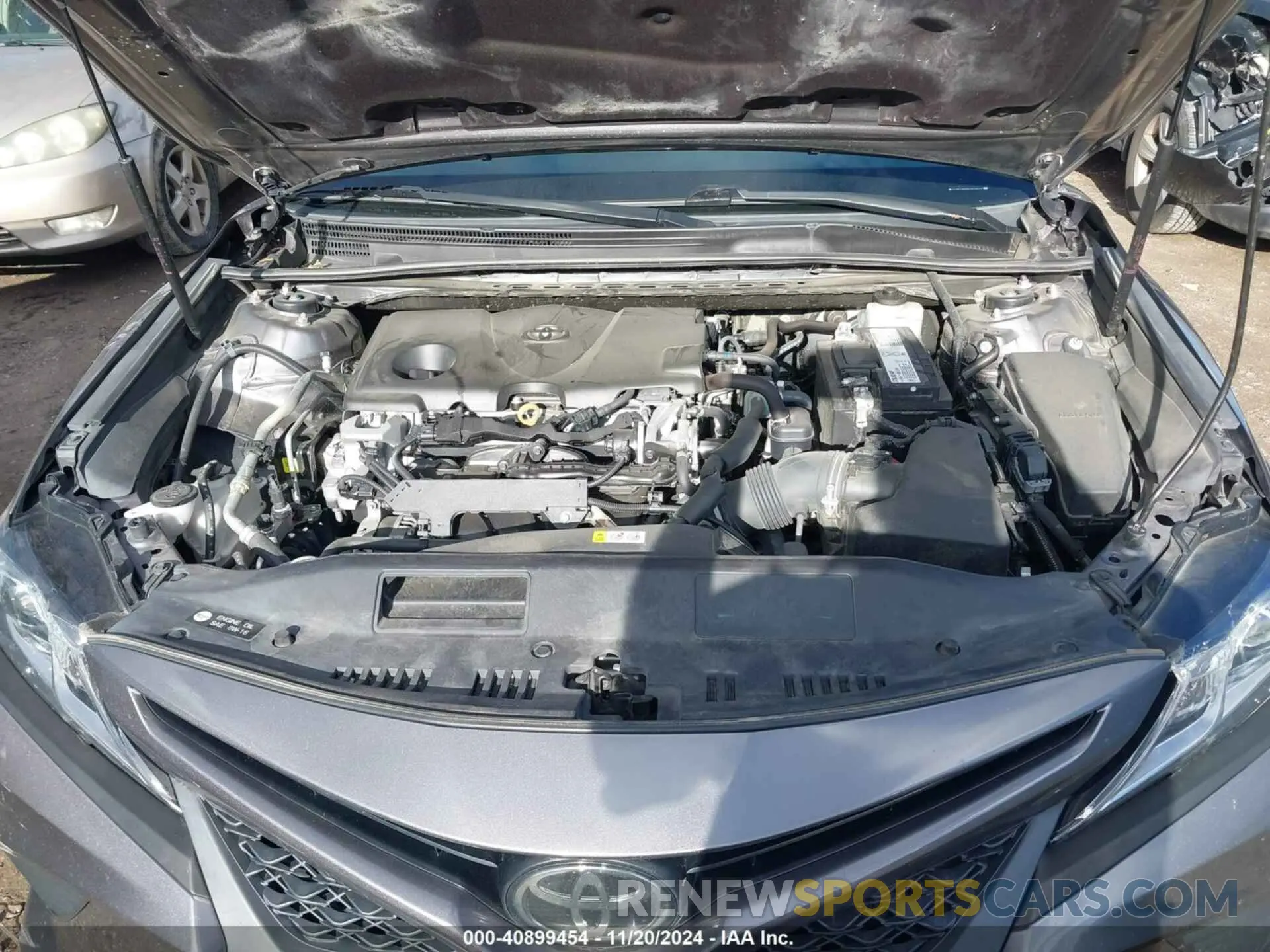 10 Photograph of a damaged car 4T1B11HK0KU692558 TOYOTA CAMRY 2019