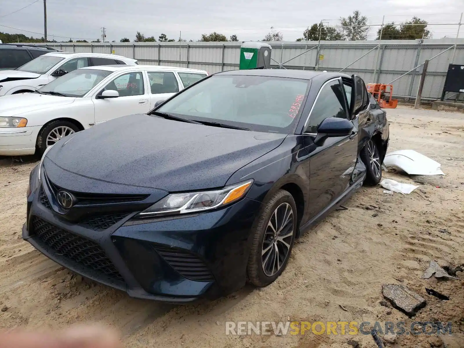 2 Photograph of a damaged car 4T1B11HK0KU693550 TOYOTA CAMRY 2019